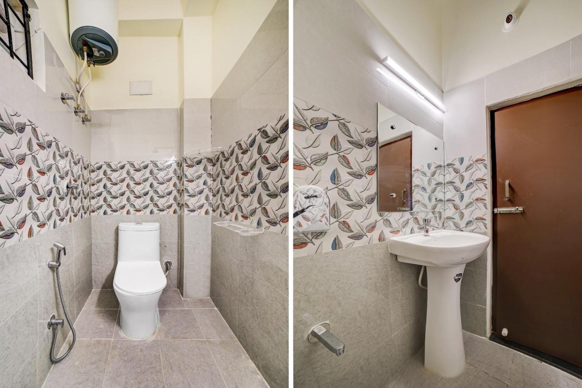 Collection O 81063 Day And Night Residency Hotel