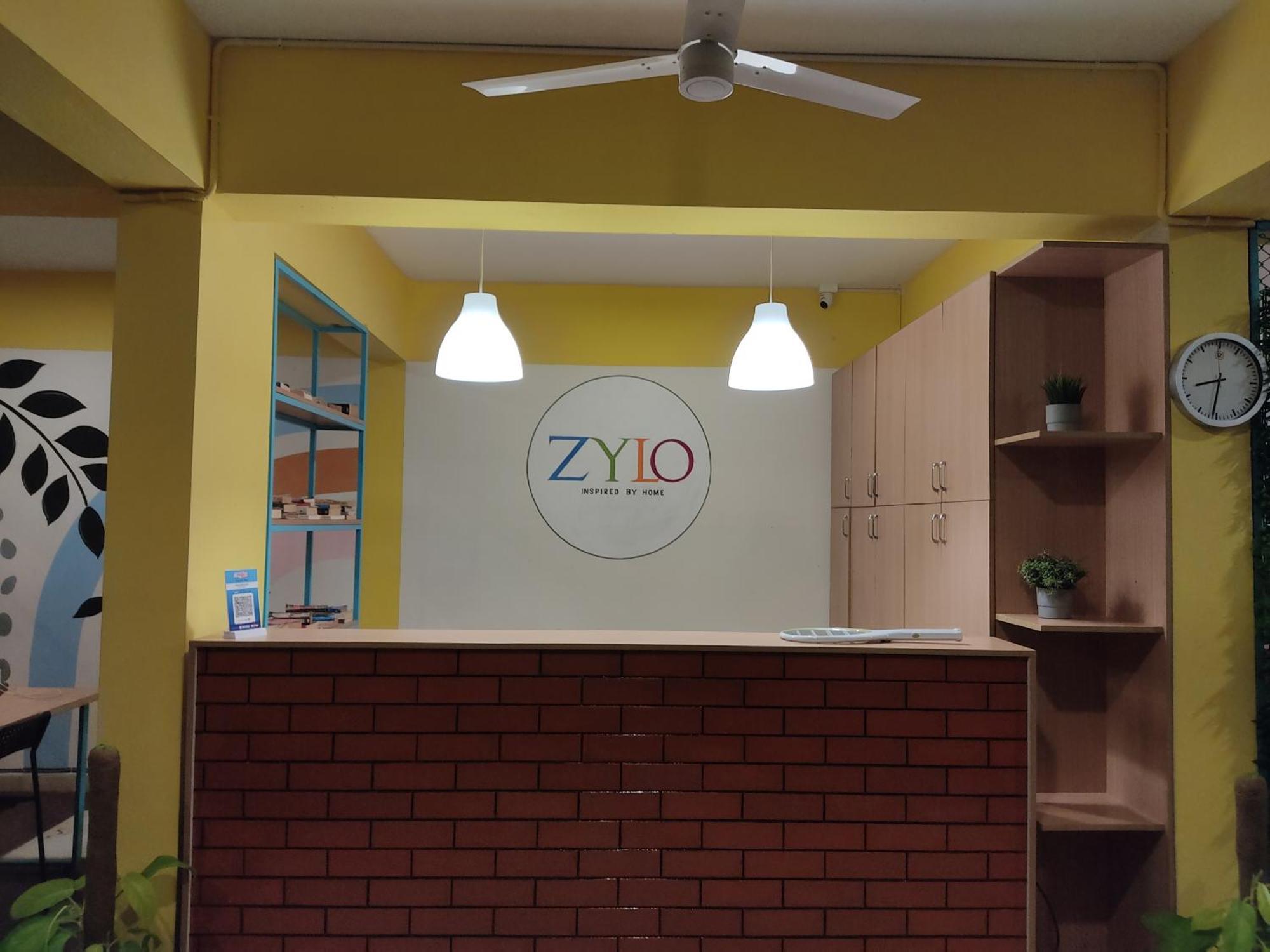 Zylo Indiranagar Hotel