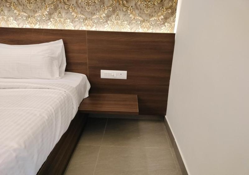 Globus By Silicon Hearth Hotel Bangalore