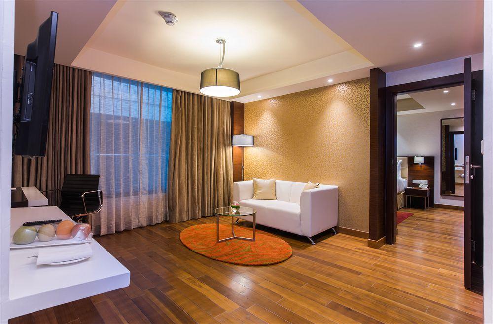 Howard Johnson By Wyndham, Hebbal, Hotel