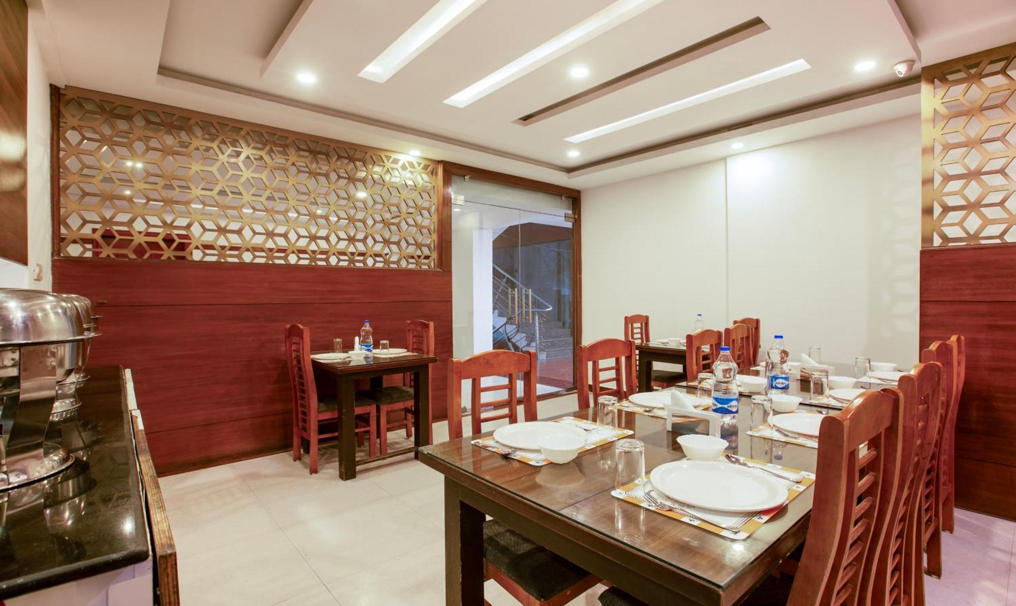 Hotel Treebo New Point Bangalore