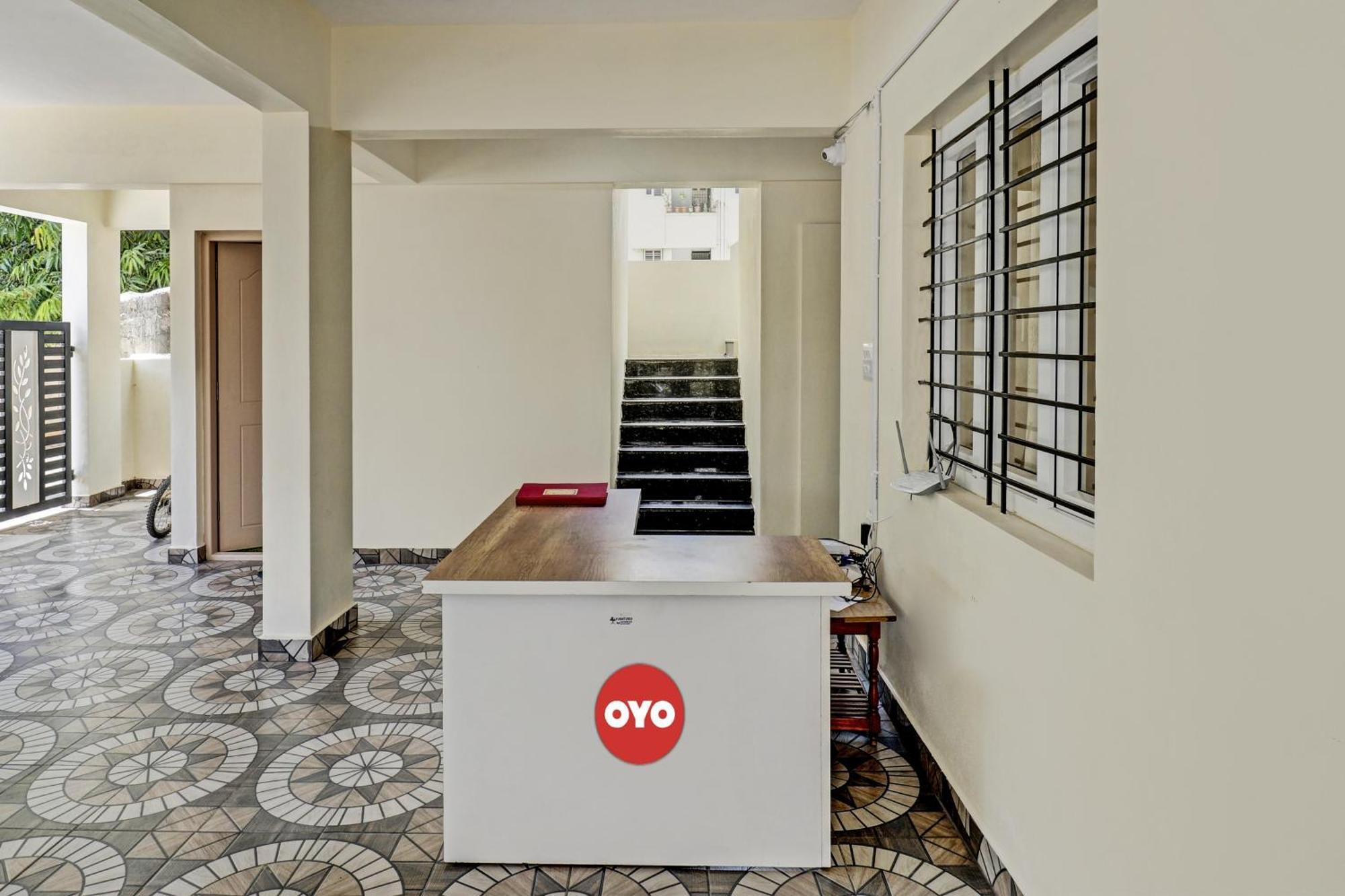 Hotel Manyata Service