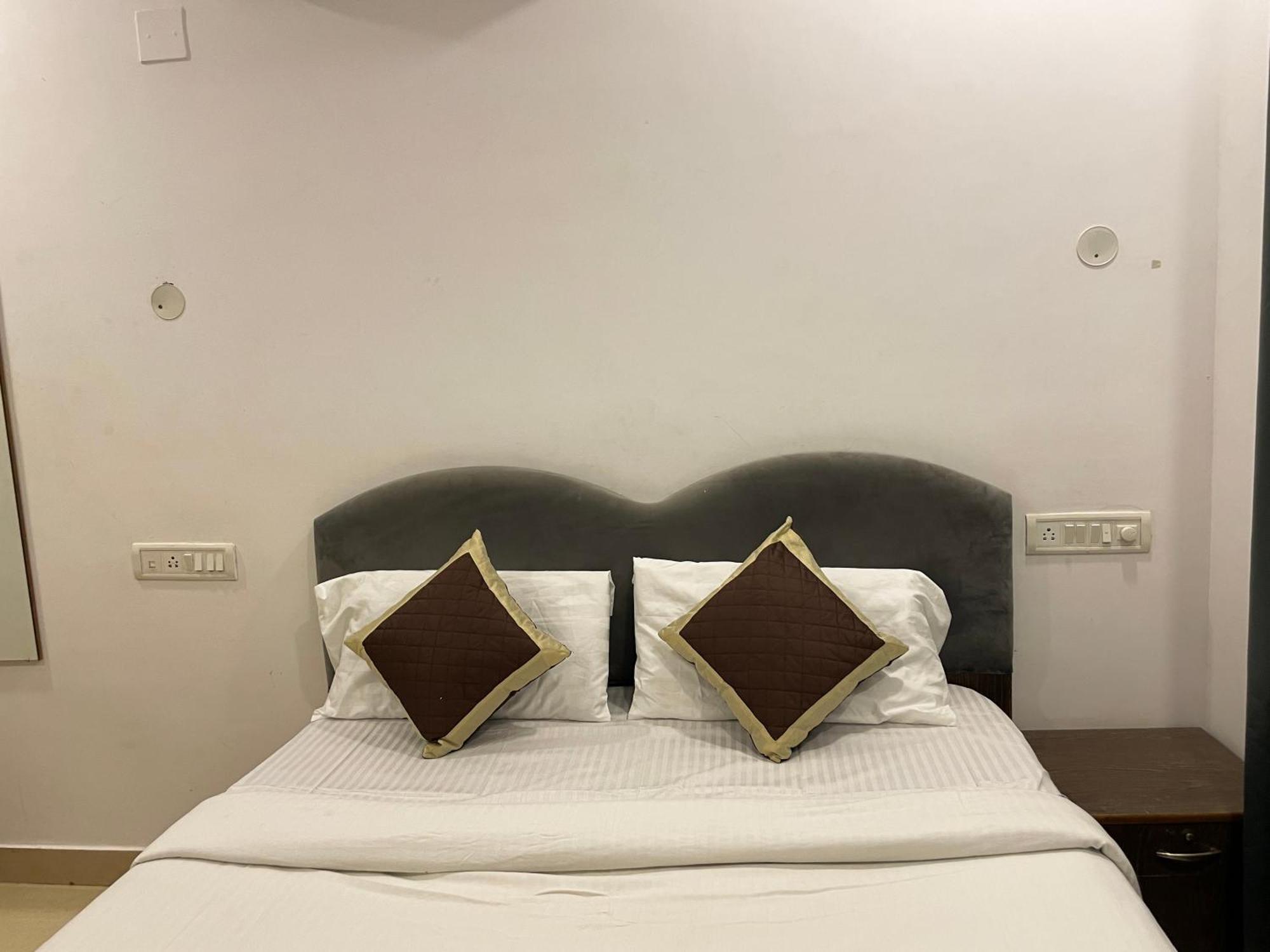 Hotel Luciya The Boutique Bangalore