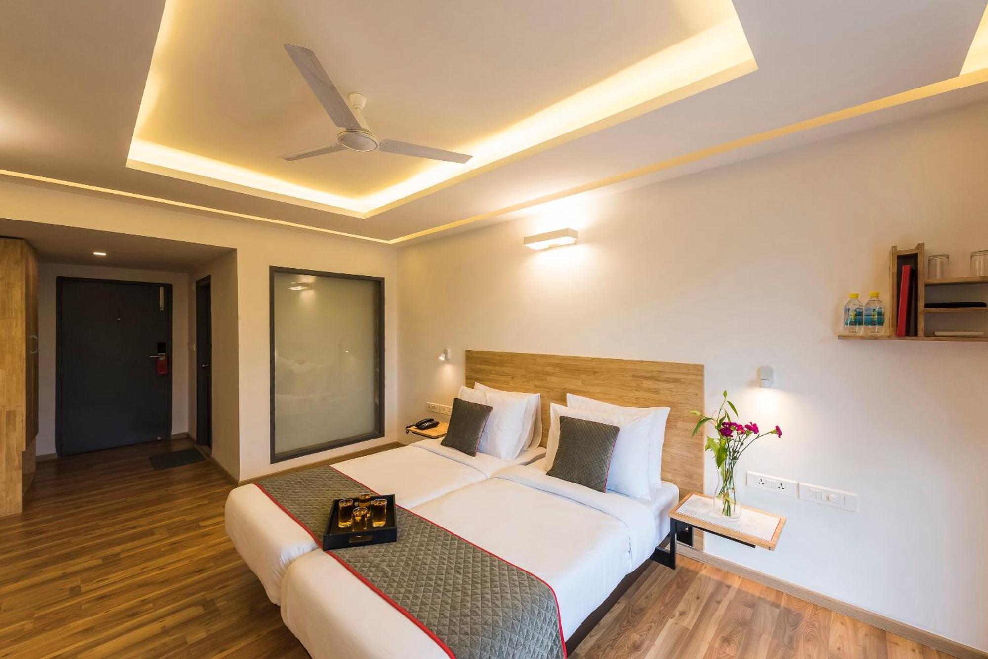 Super Townhouse Mg Road,bangalore 4*