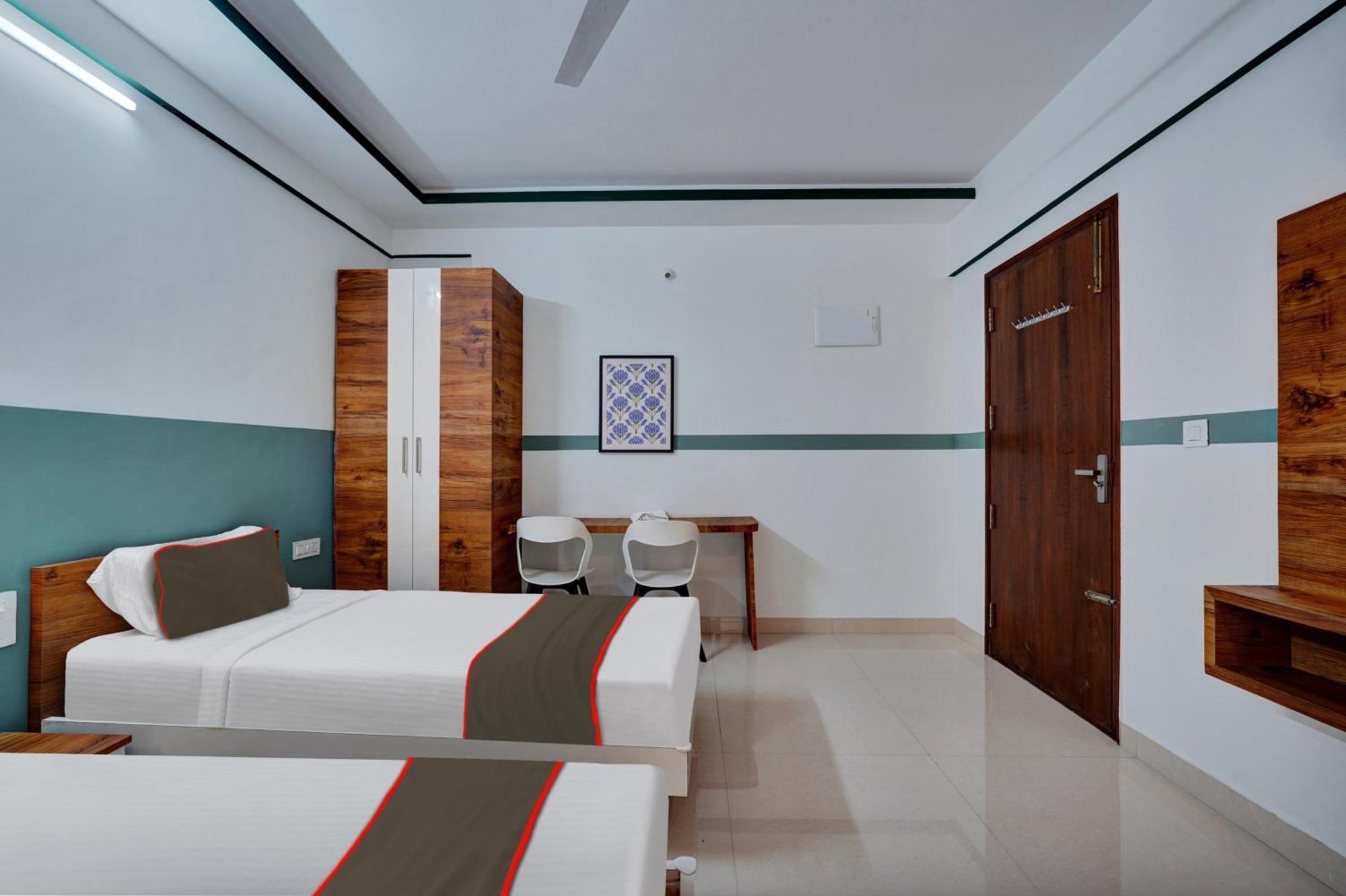Super Oyo Collection O The Grand Budget Hotel Bangalore
