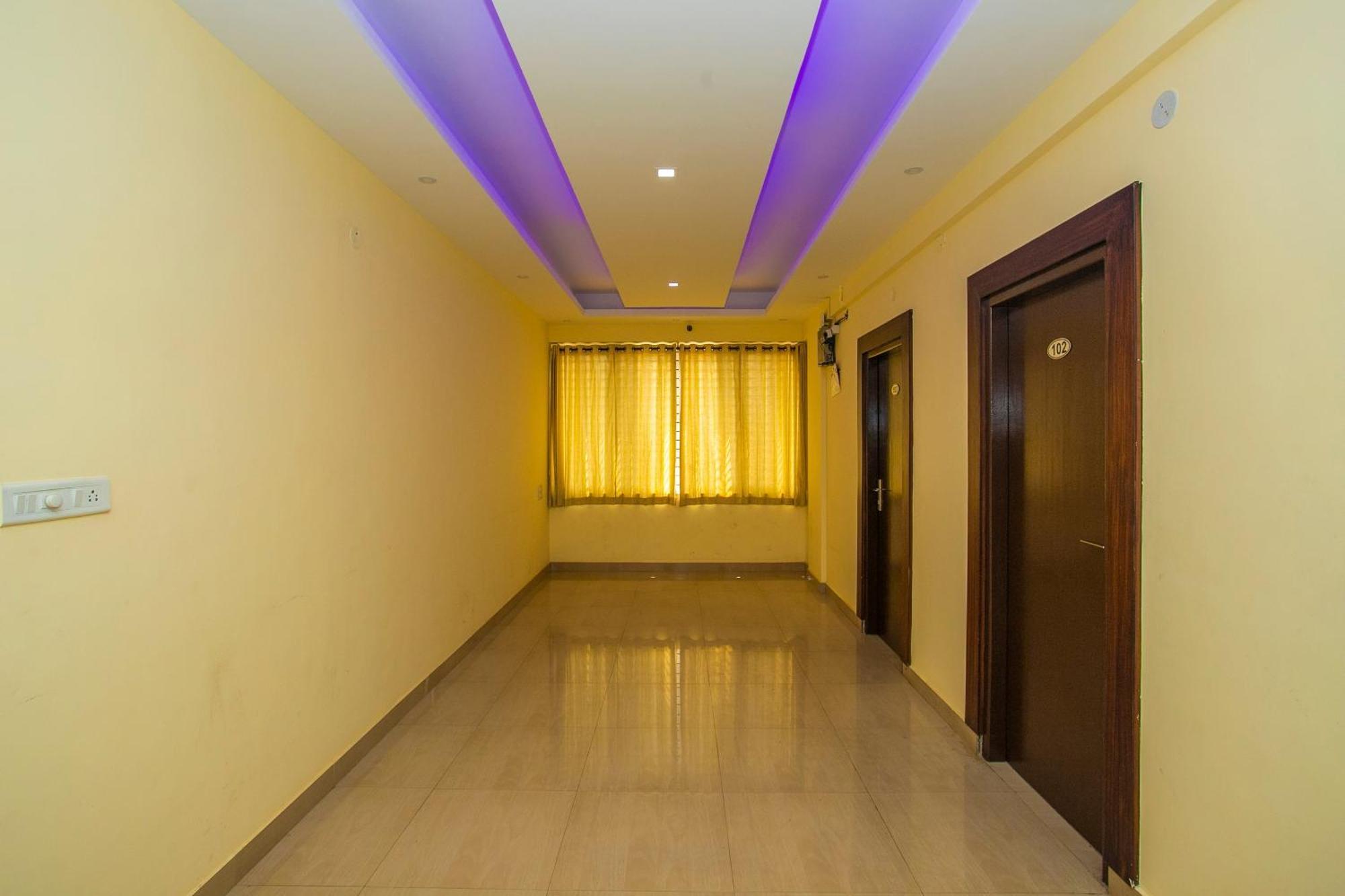 Hotel Super Oyo Flagship Grand Residency 3*