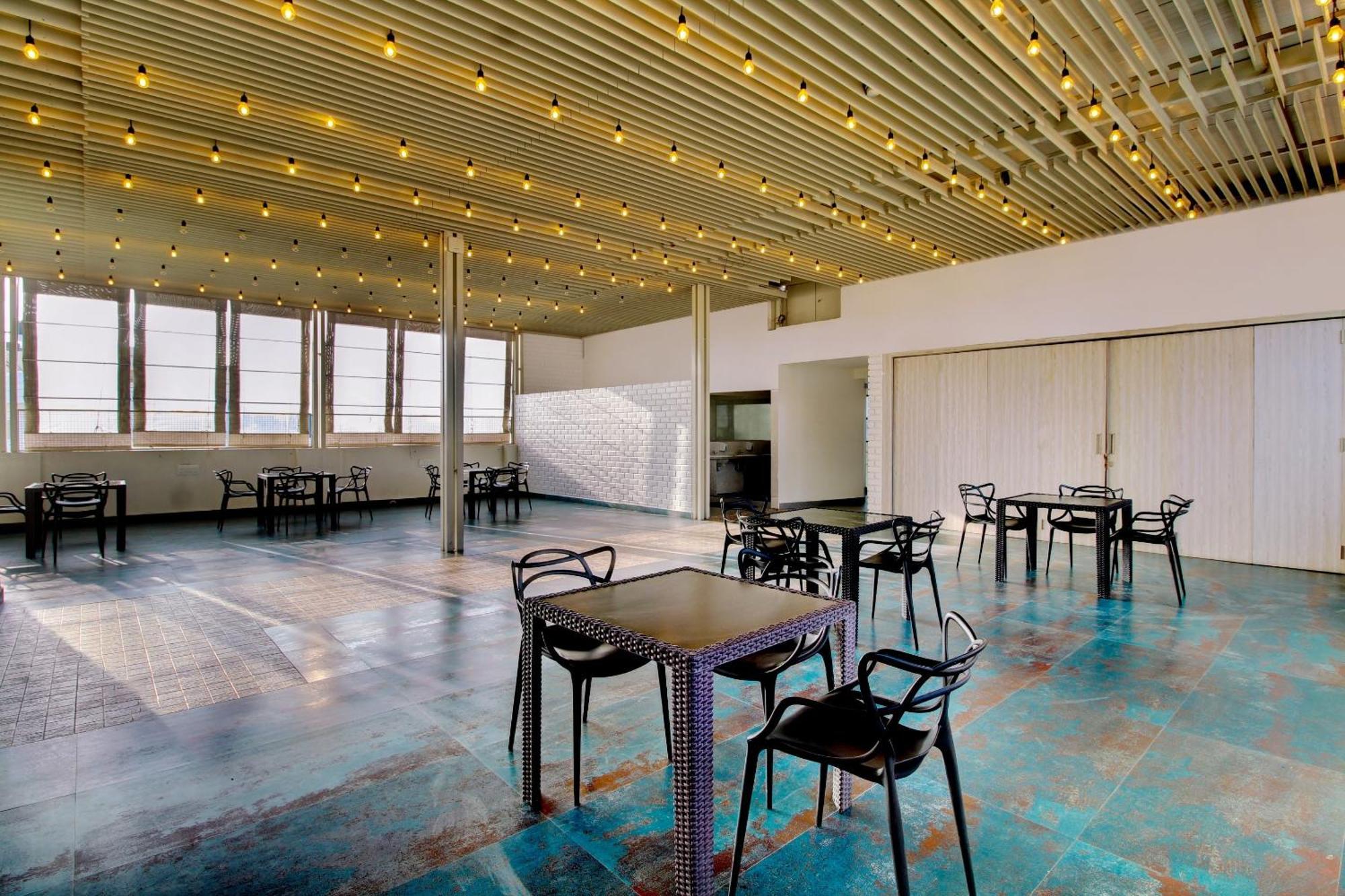 Hotel Capital O Royal Keys Near Brookfield Mall, Aecs Layout 3*