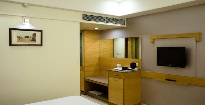 Crn Canary 3* Bangalore