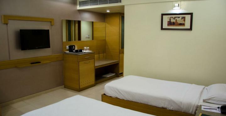 Crn Canary Hotel Bangalore