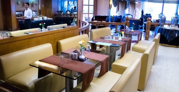 The Shelton Grand Hotel 3*