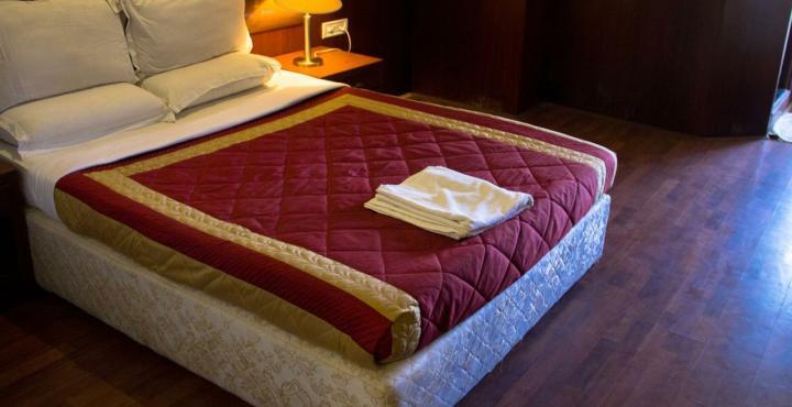 Noor Empire International Kormangala Hotel Bangalore