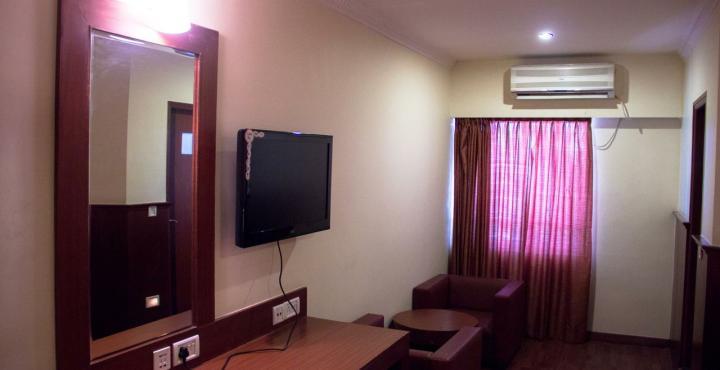Noor Empire International Kormangala Hotel Bangalore