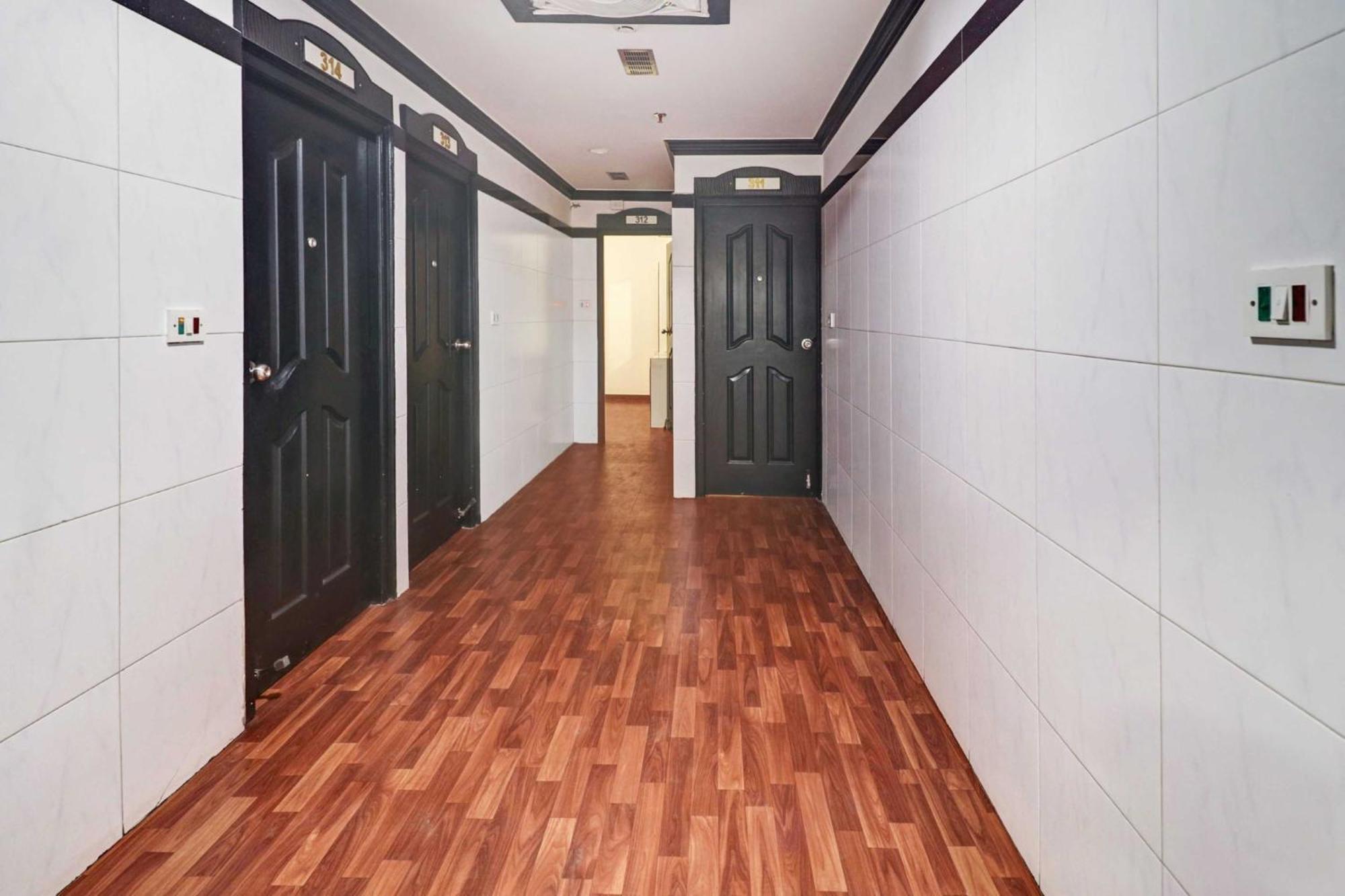 Collection O Sabharwal Residency Near Lalbagh Botanical Garden