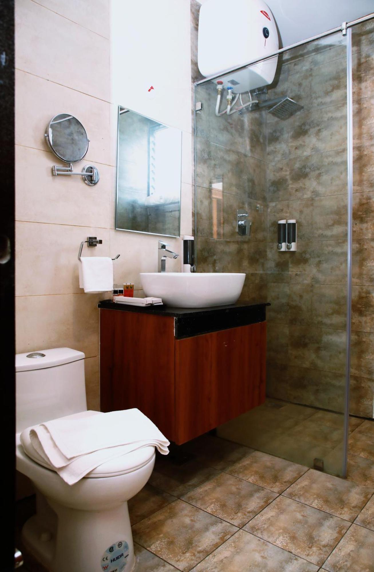 Hotel Vishal Grand Luxury