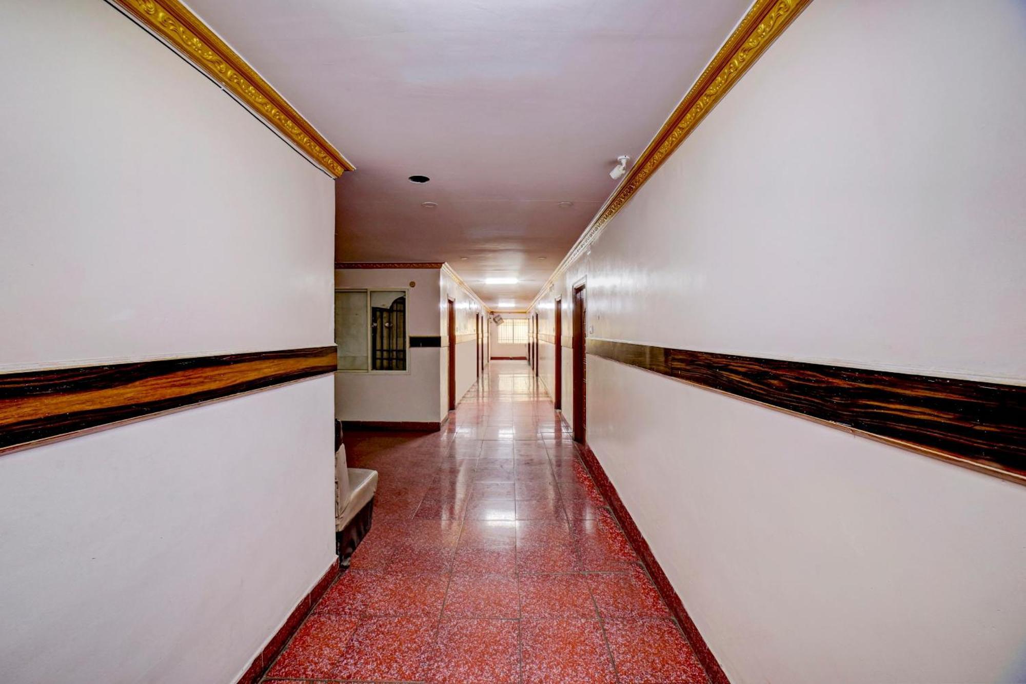Hotel Mayur Paradise 3*