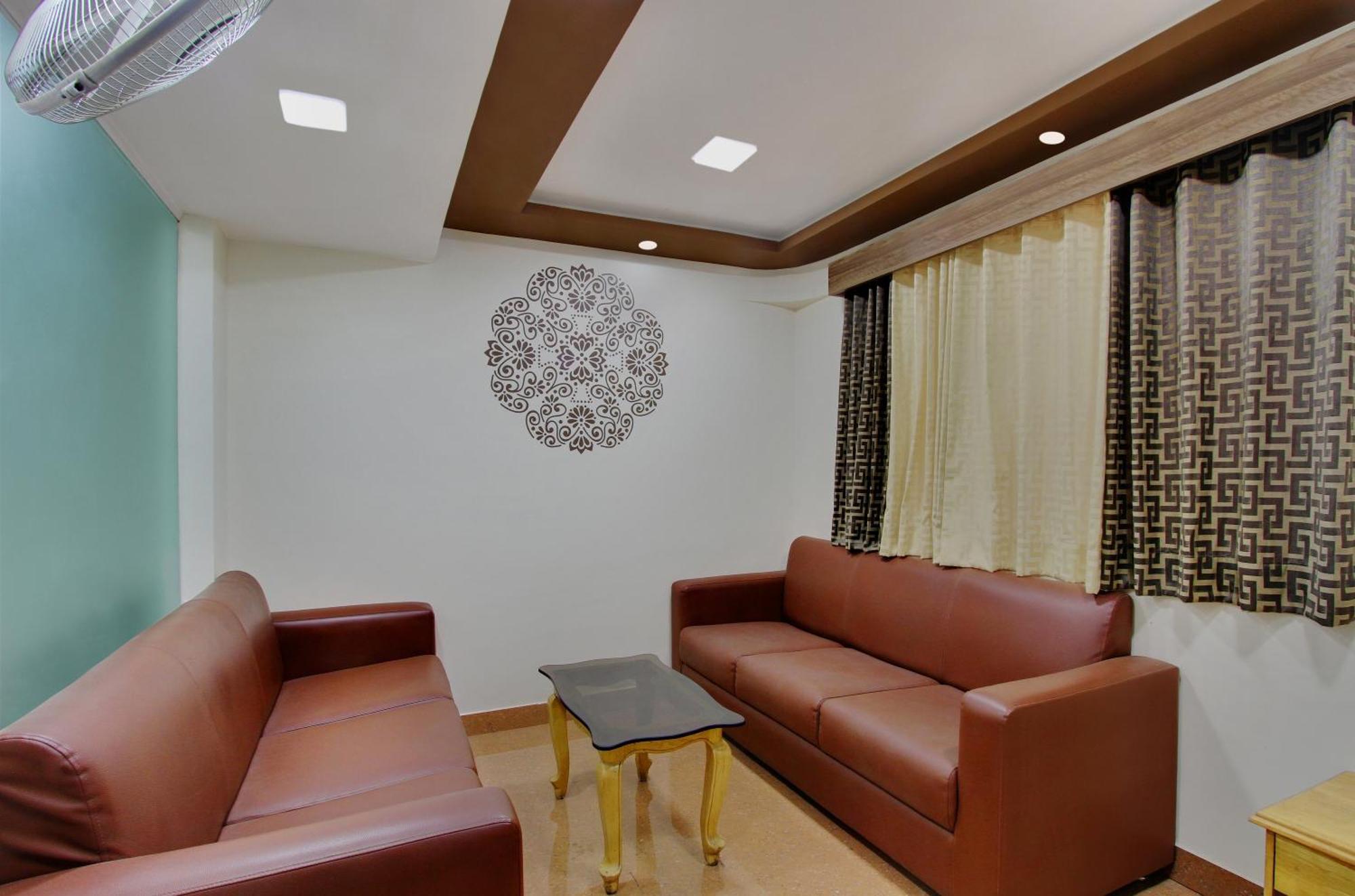 Bluemoon Comforts 3* Bangalore