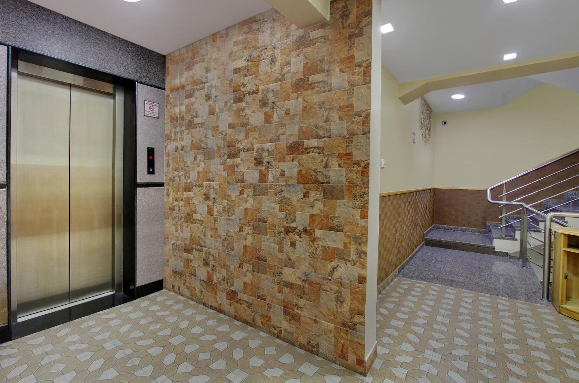 Hotel Bluemoon Comforts Bangalore