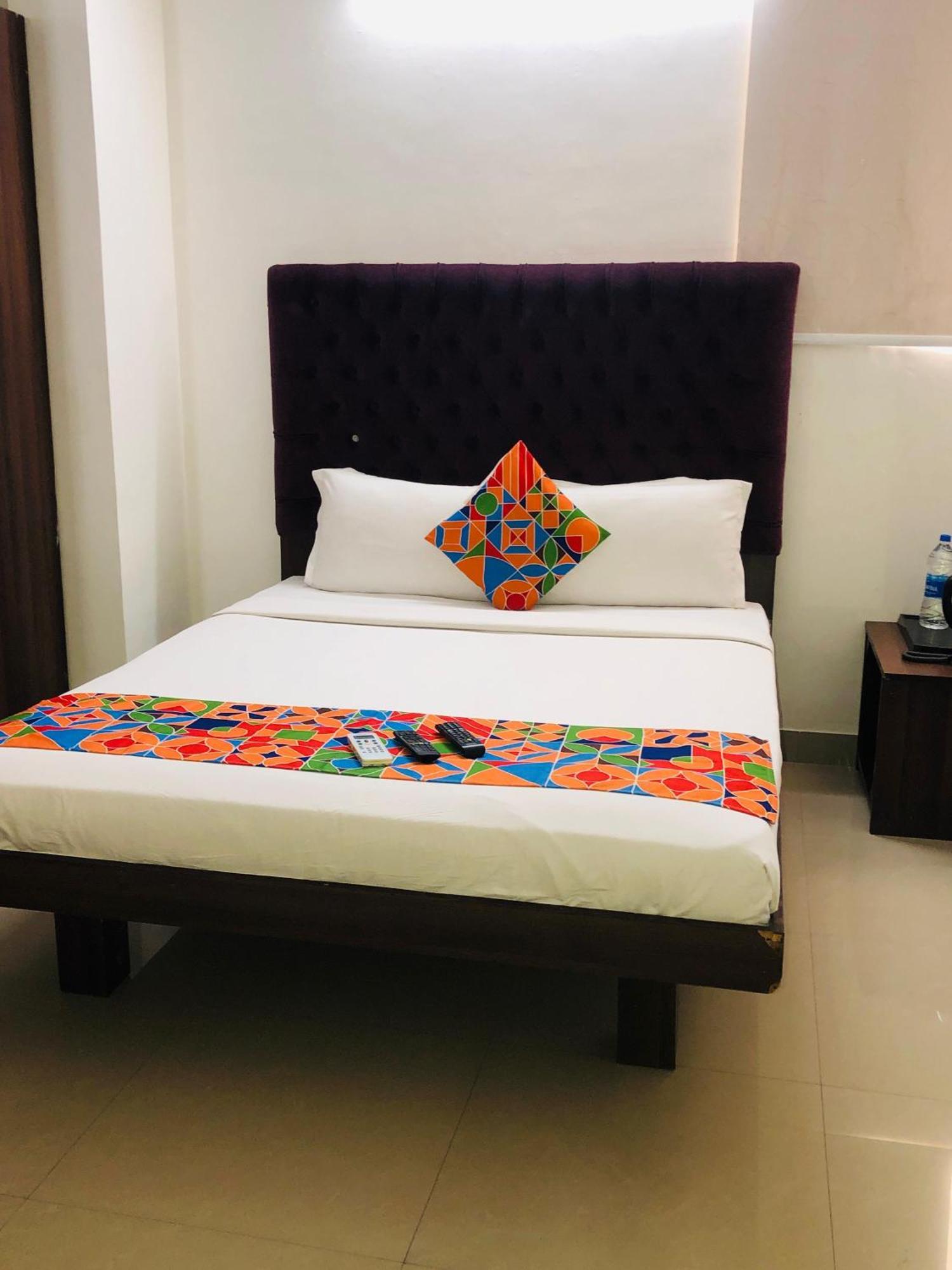 Hotel Astra & - Hsr Layout Sector 1, Near Ecospace Bellandur *
