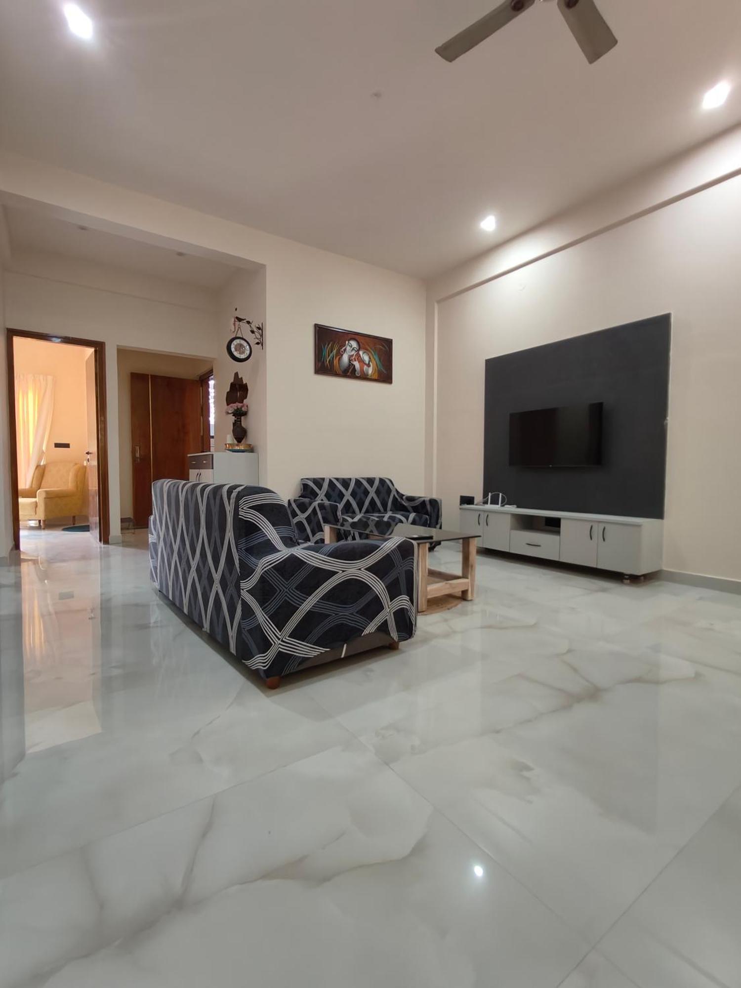 2 Bedroom Near Vijayanagar,