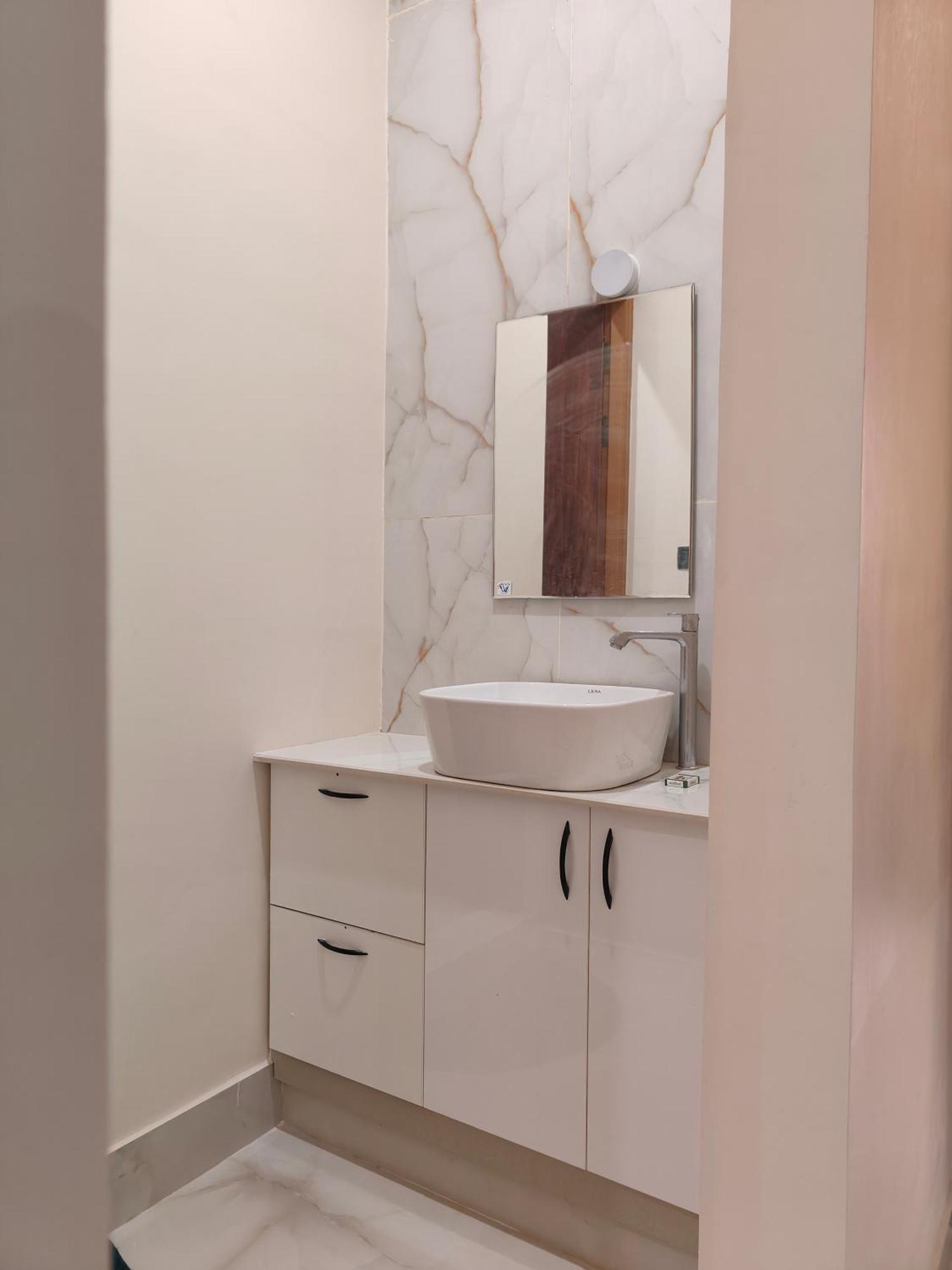 2 Bedroom Near Vijayanagar, Apartment
