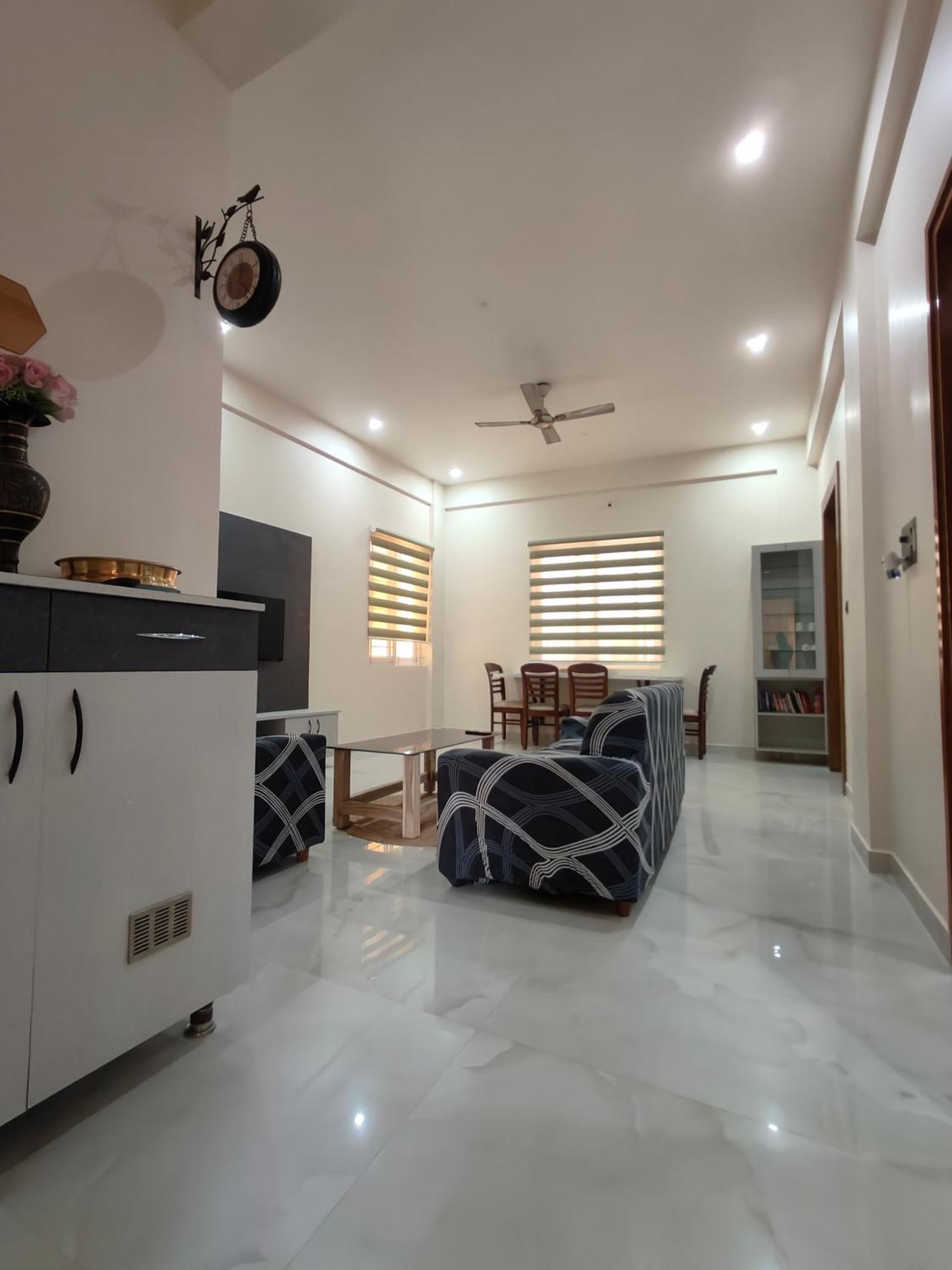 2 Bedroom Near Vijayanagar, Apartment *