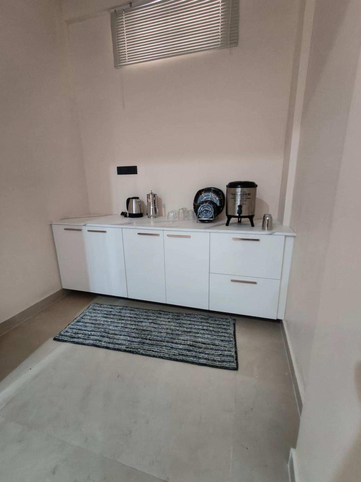 Apartment 2 Bedroom Near Vijayanagar, *