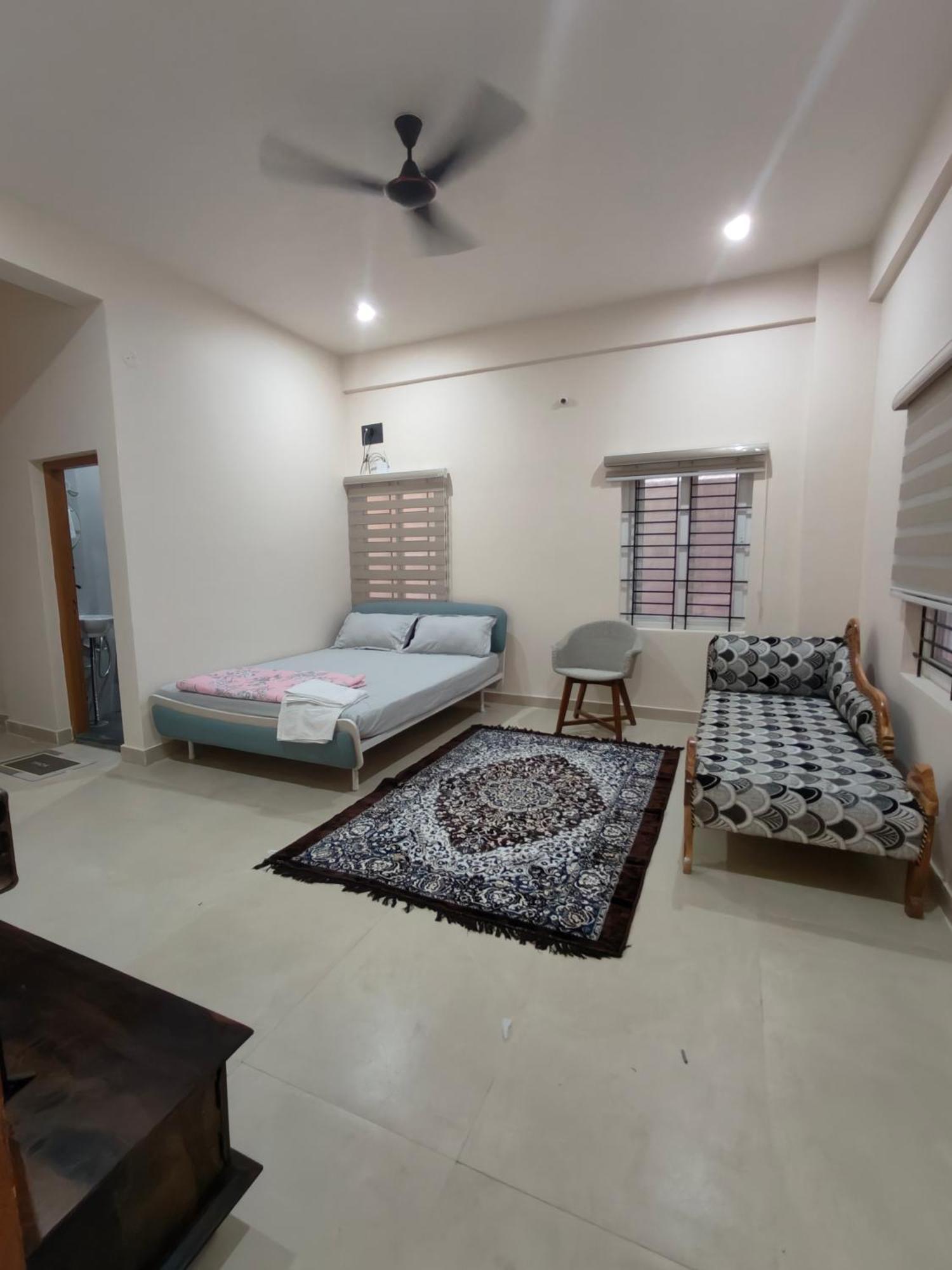 Apartment 2 Bedroom Near Vijayanagar,