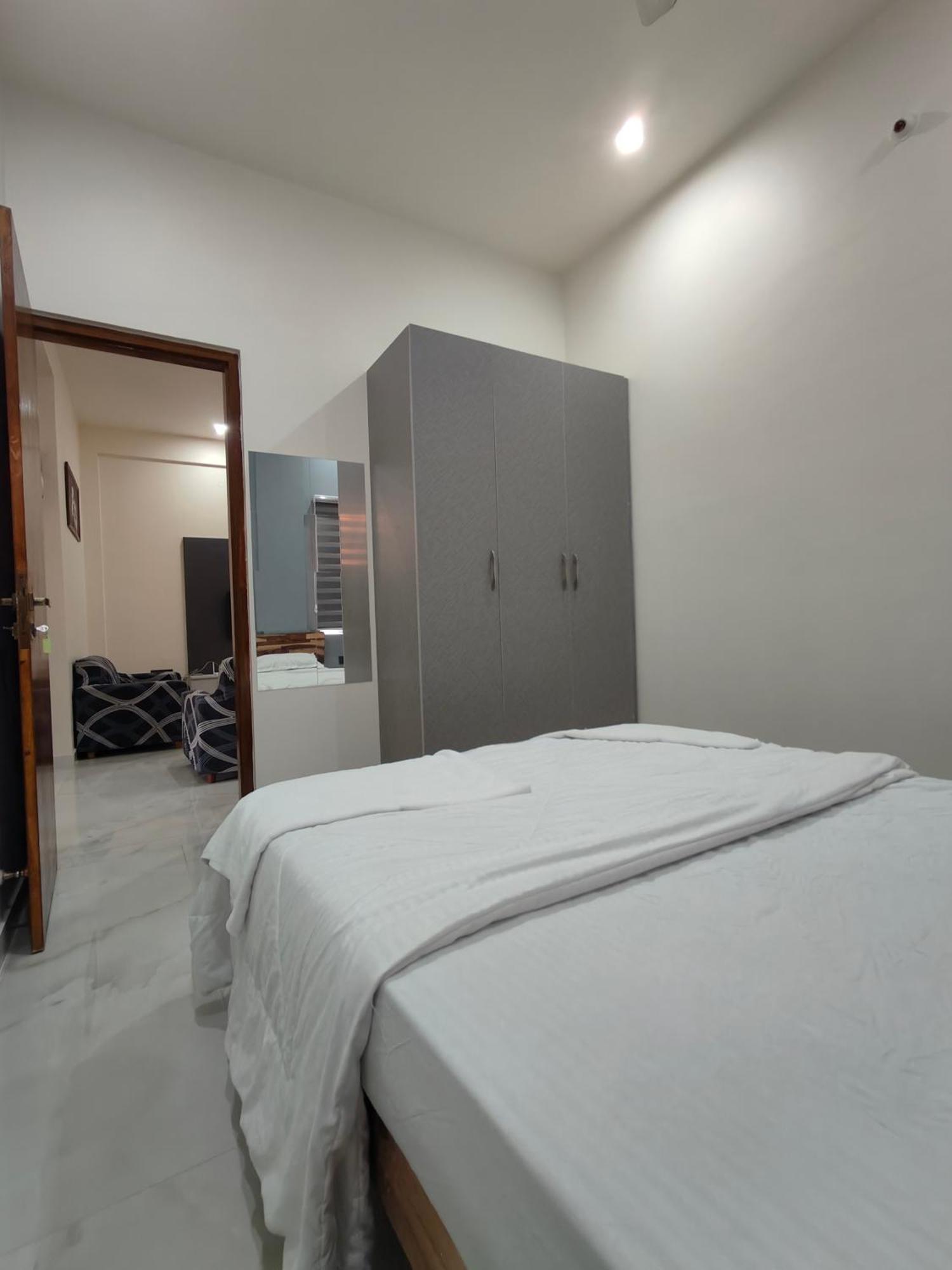 2 Bedroom Near Vijayanagar, Apartment Bangalore