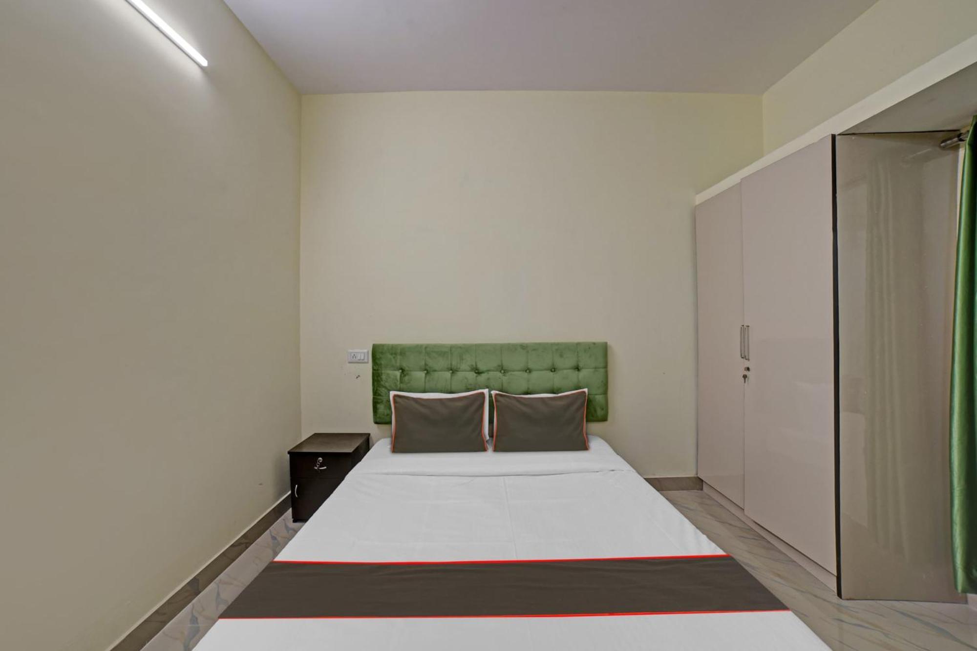 Collection O Sunshine Studio Hotel Bangalore