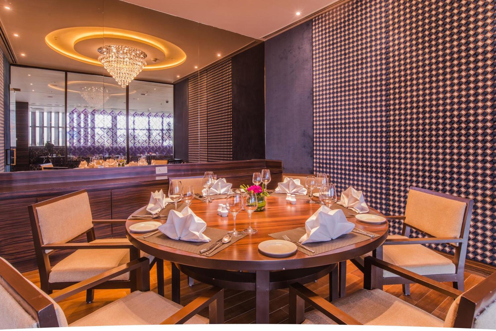 Howard Johnson By Wyndham, Hebbal,