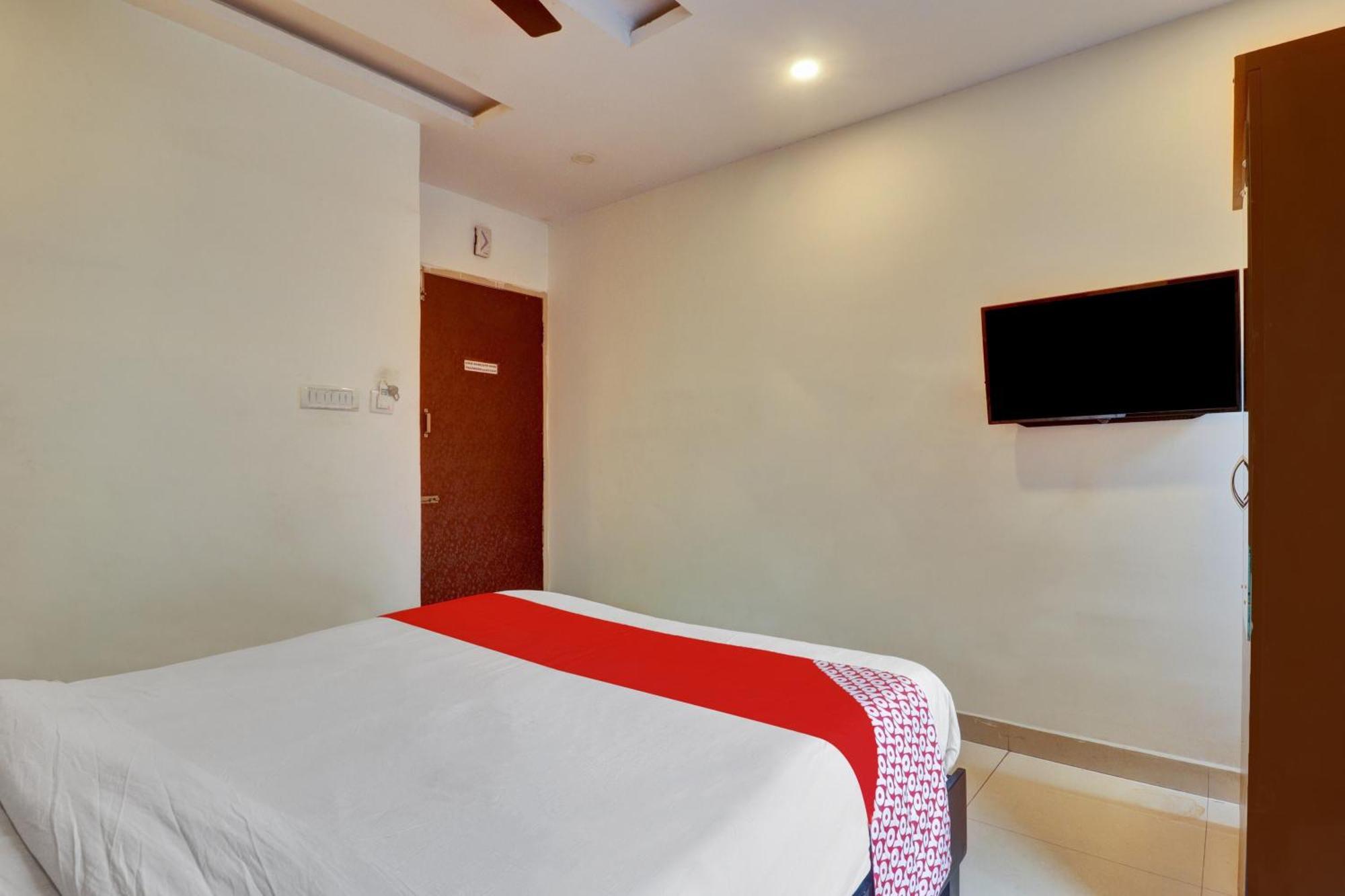 Hotel O Shiva Shakthi