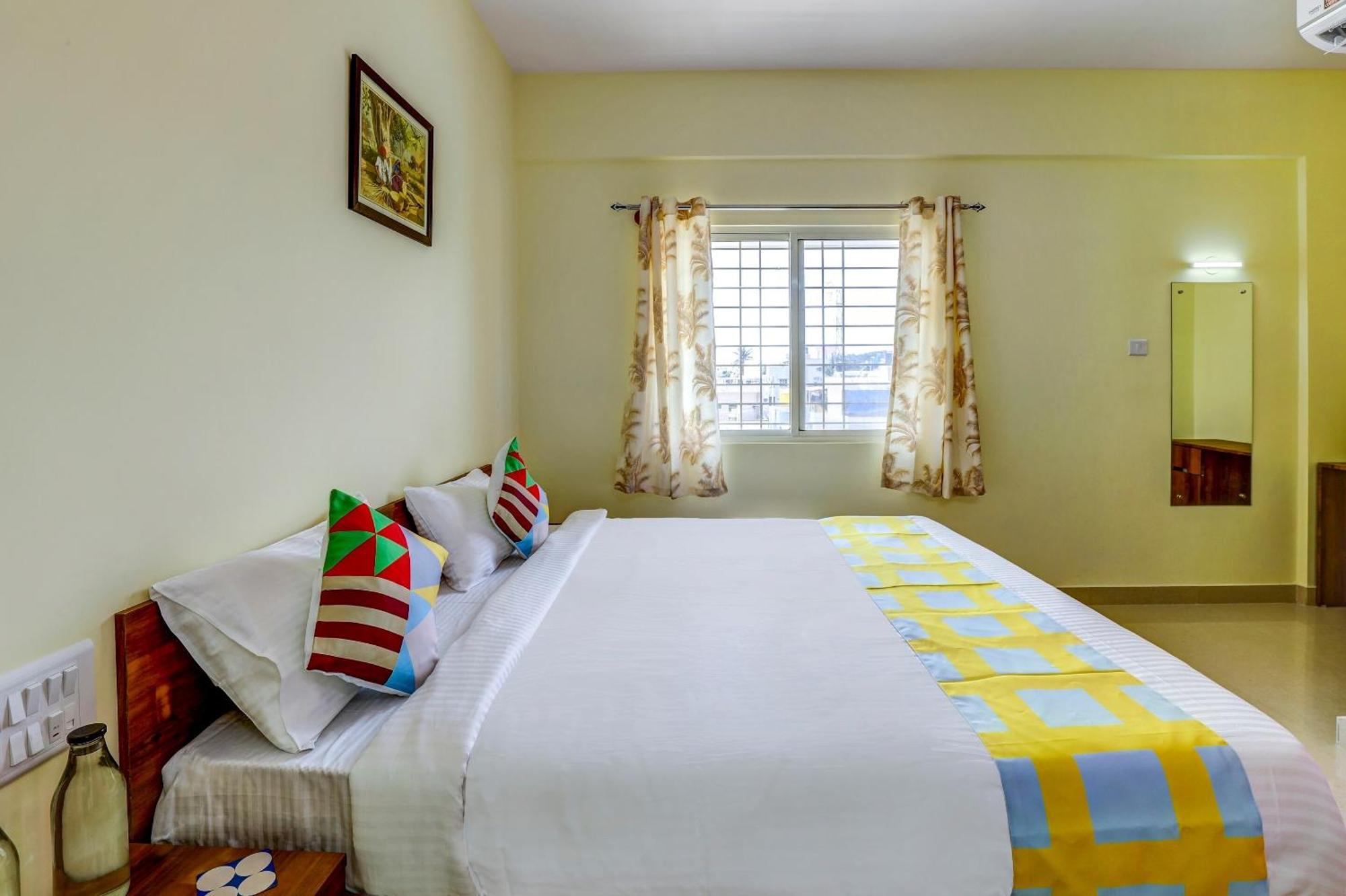 Oyo Capital O Swayamkrushi Arcade Hotel Bangalore