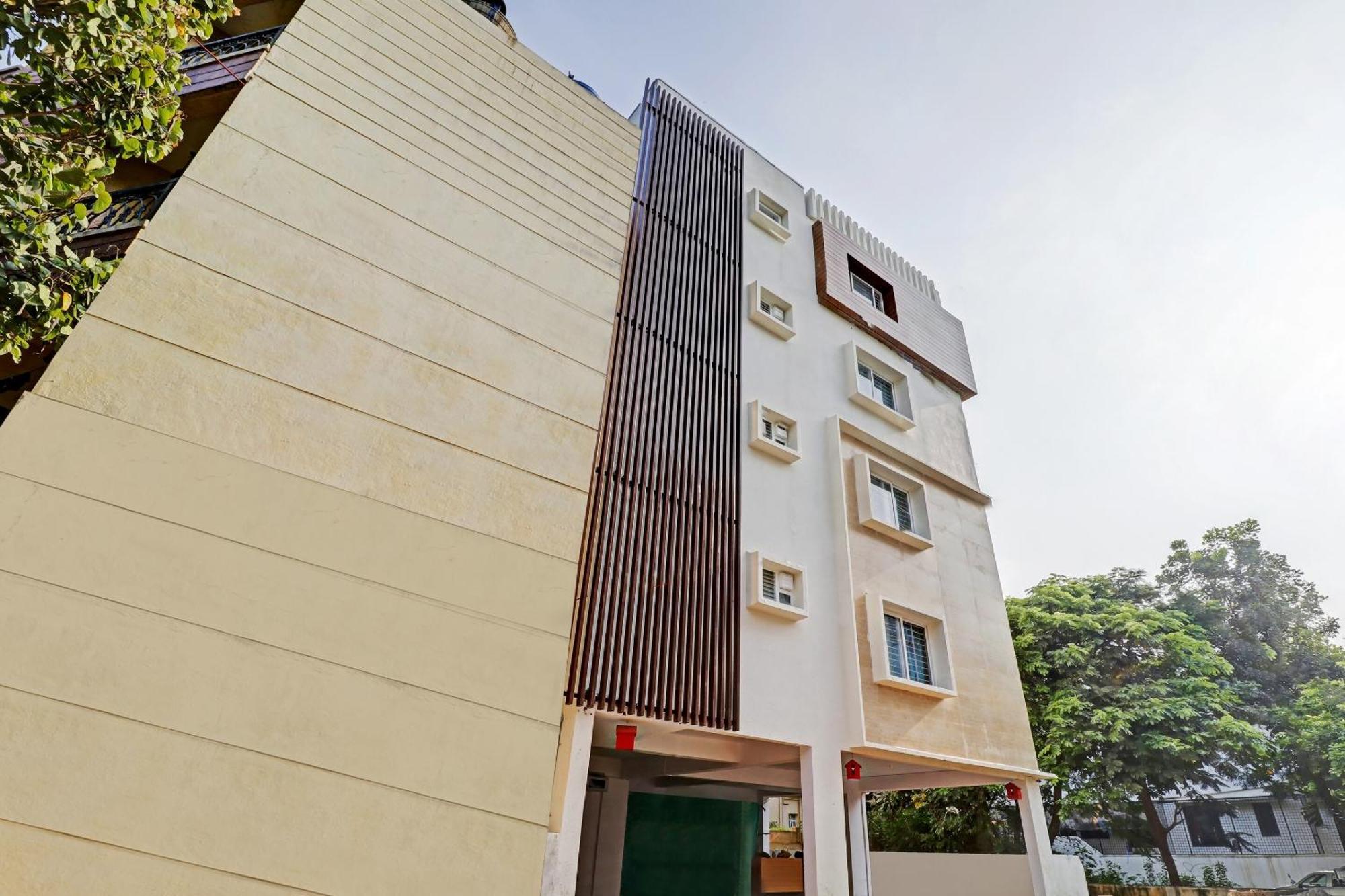 O Nr Royal Hotel Bangalore