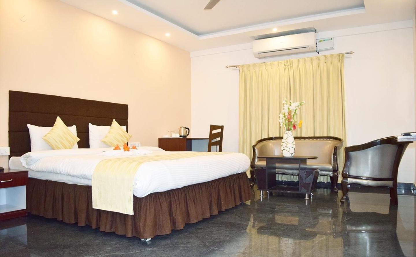 Hotel The Verda Prakyathi