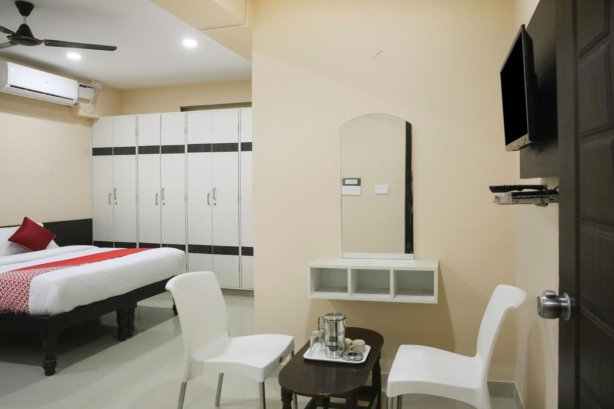 Hotel Oyo Flagship Champion Orchid 3*