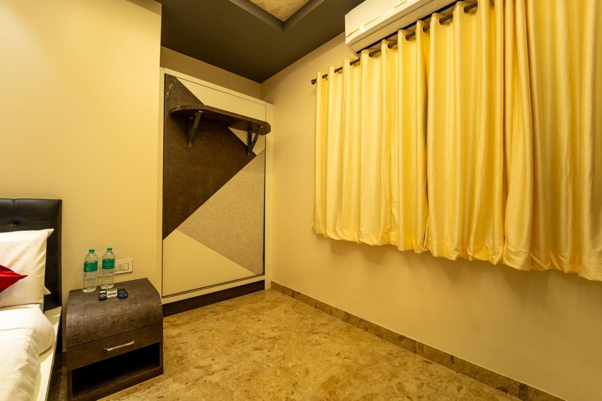 Seasons Suites-hbr