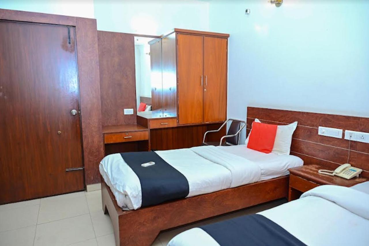 Status Executive Hotel 2*