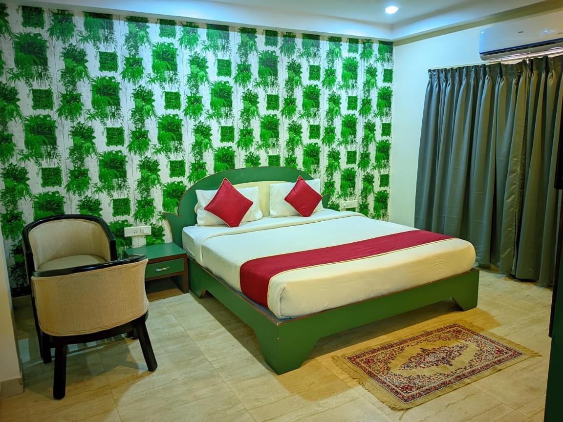 Hotel Royal Shades Kodihali Bangalore