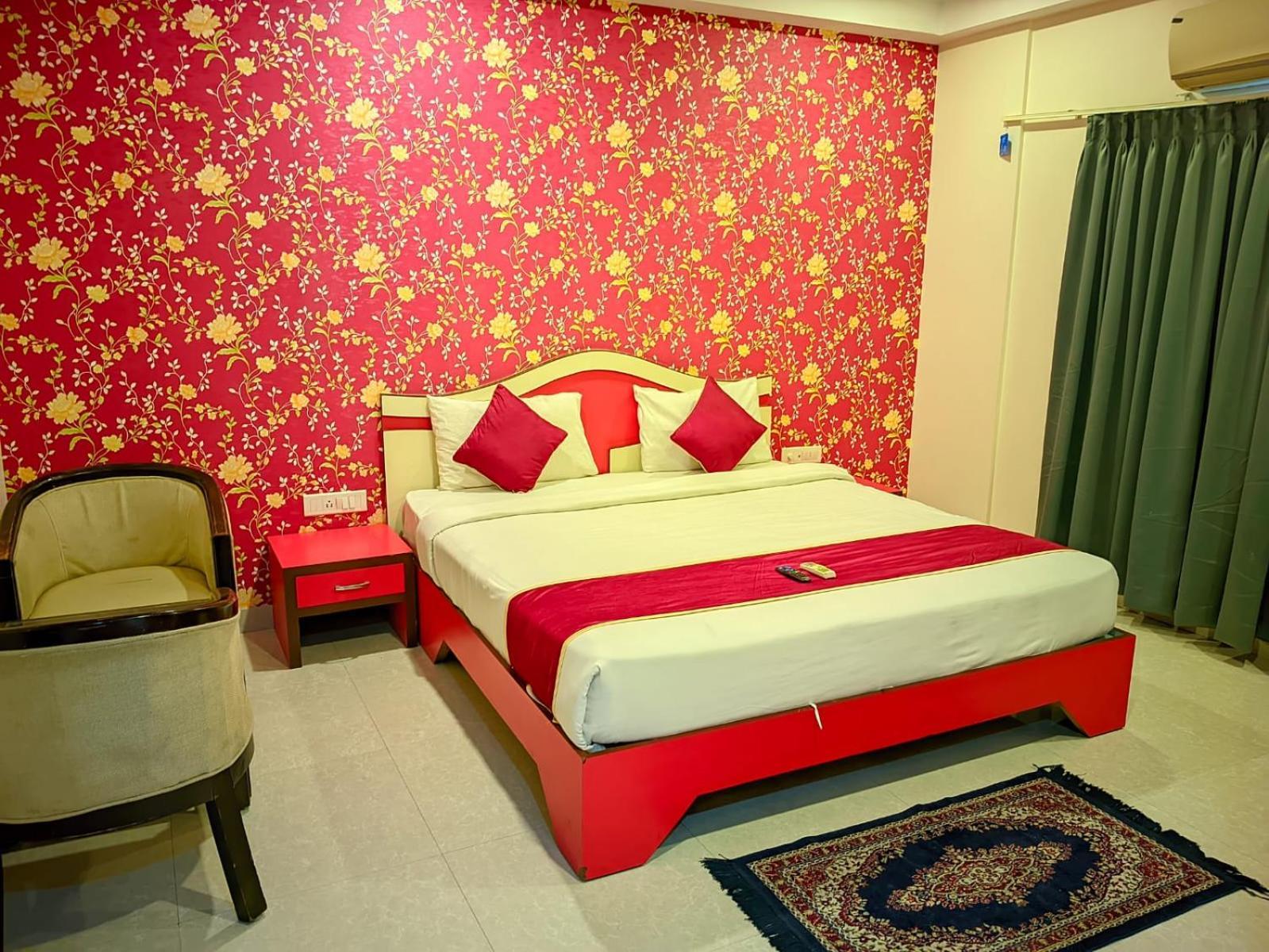 Hotel Royal Shades Kodihali