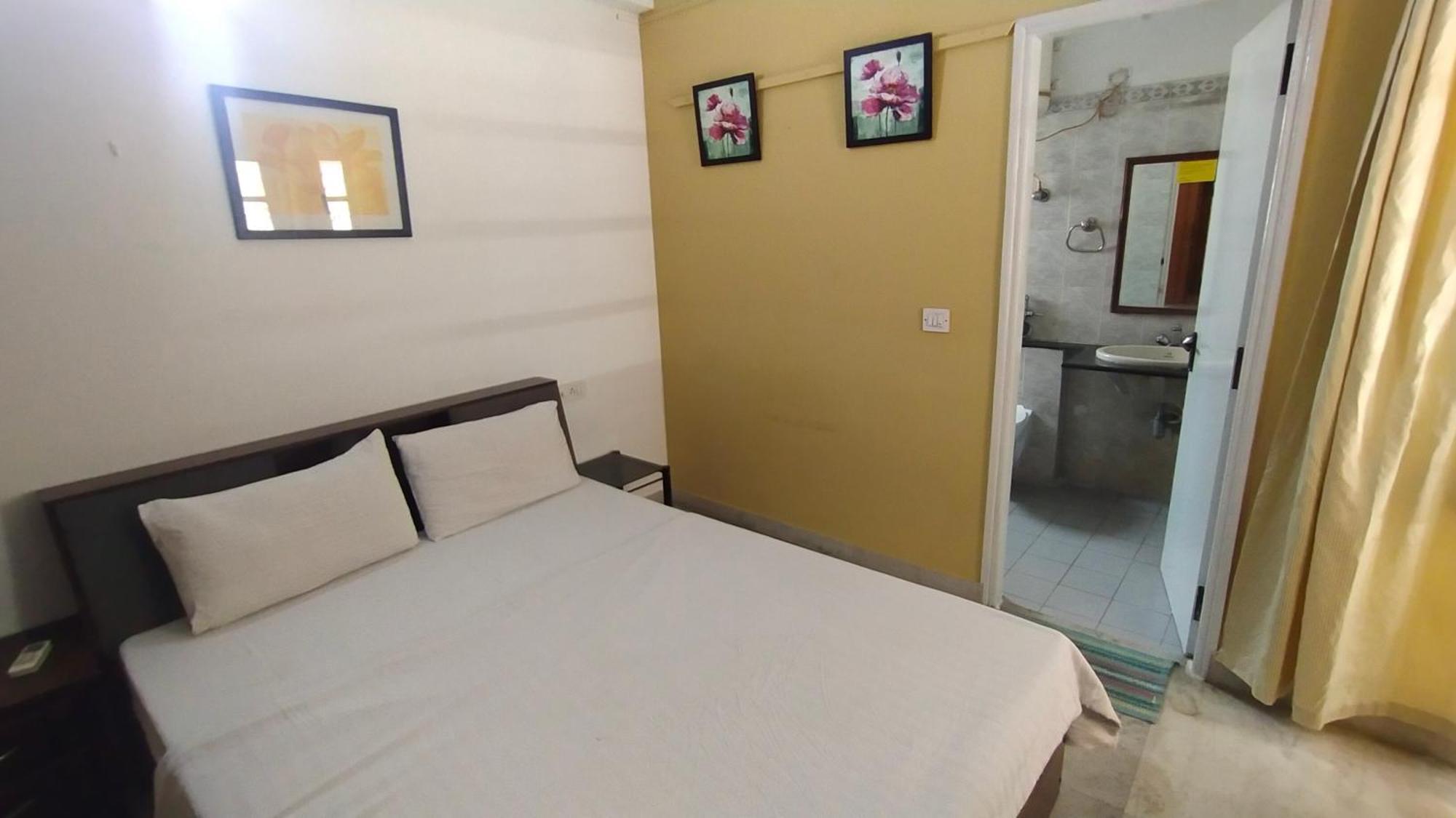 Service In Richmond Road Apartment *