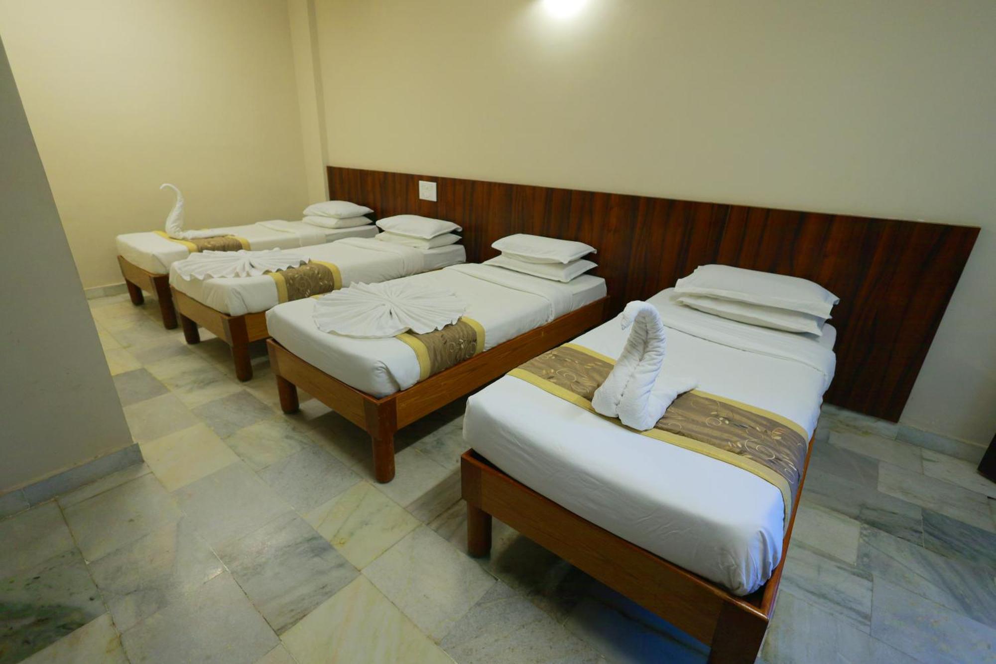 Soundarya 2* Bangalore