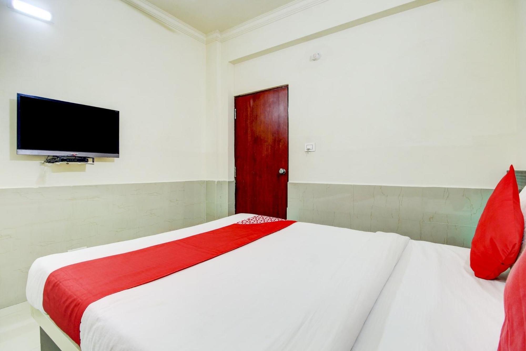 O Nar Comforts Near Ksr Railway Station Hotel