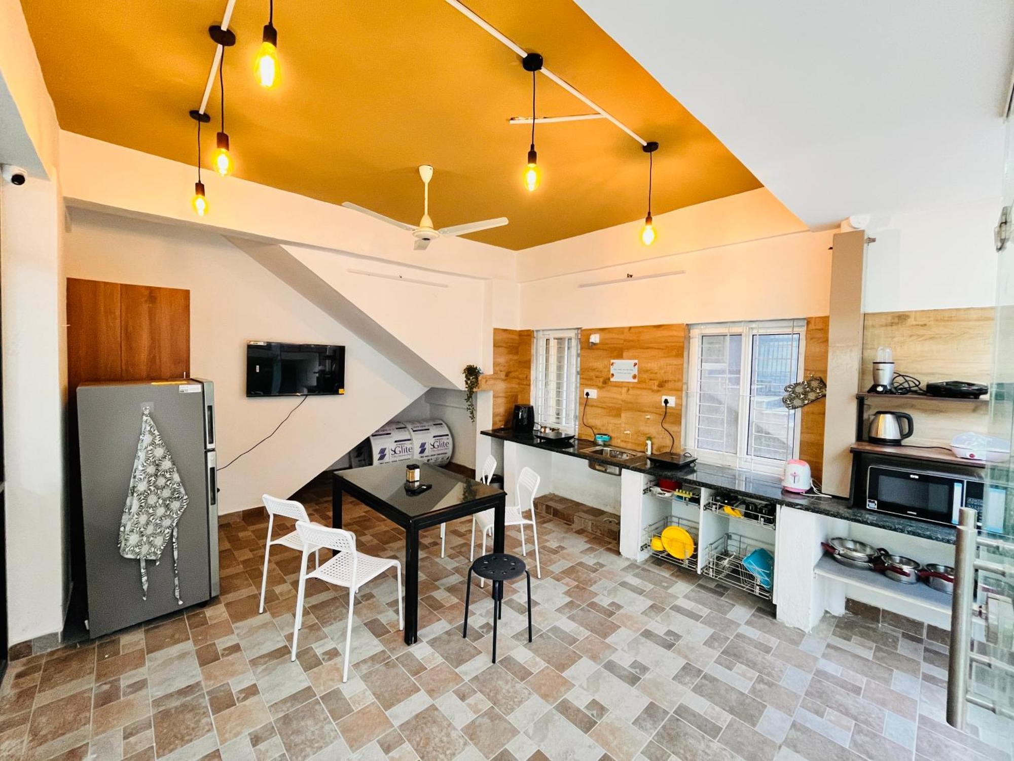 Hues Luxury * Bangalore