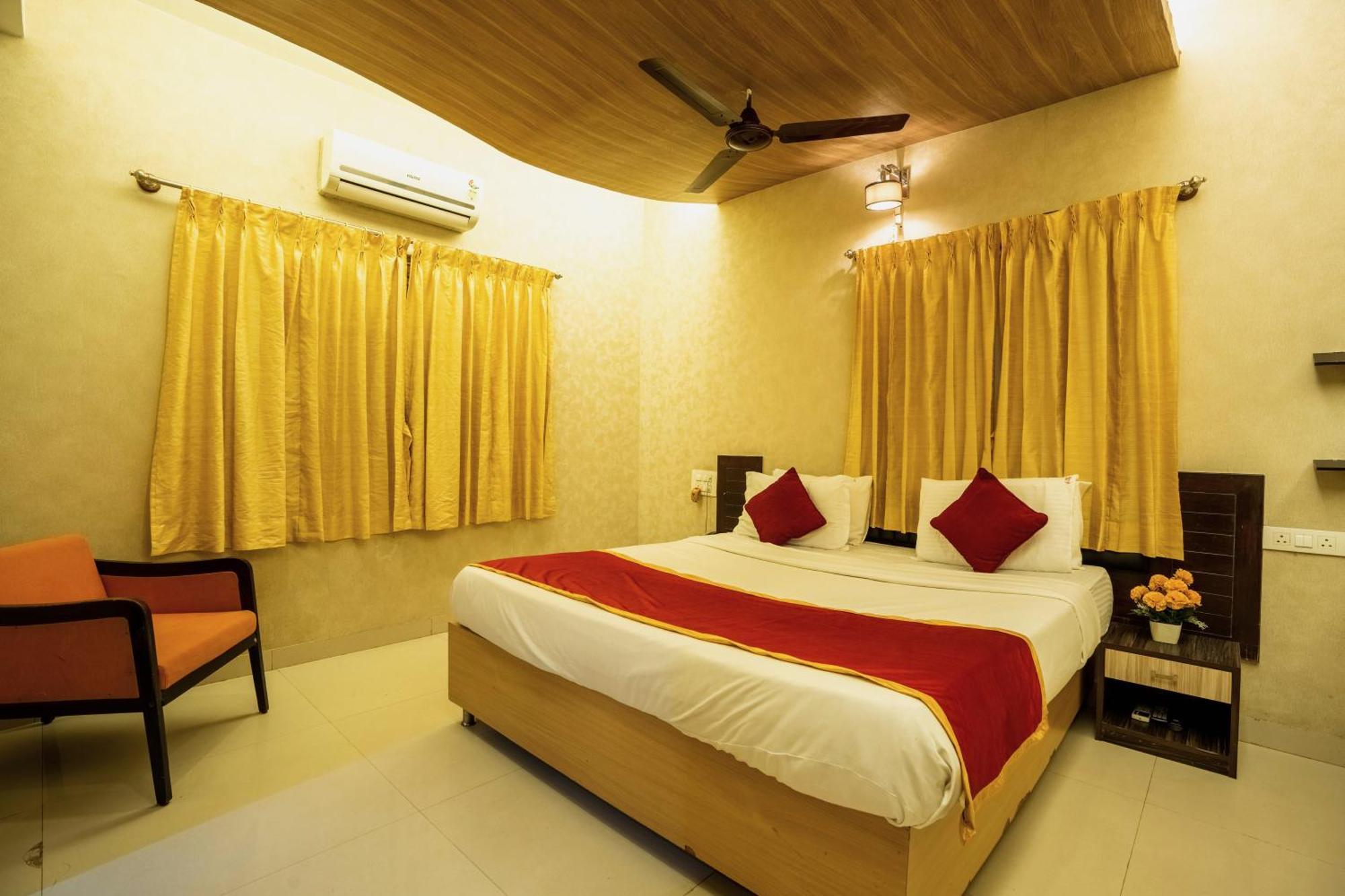 Seasons Koramangala Apartment *
