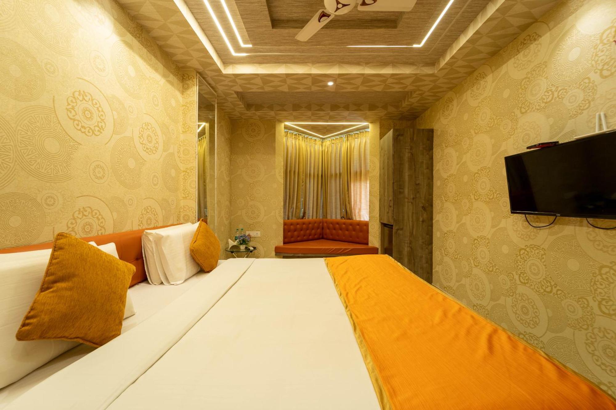 Apartment Seasons Koramangala