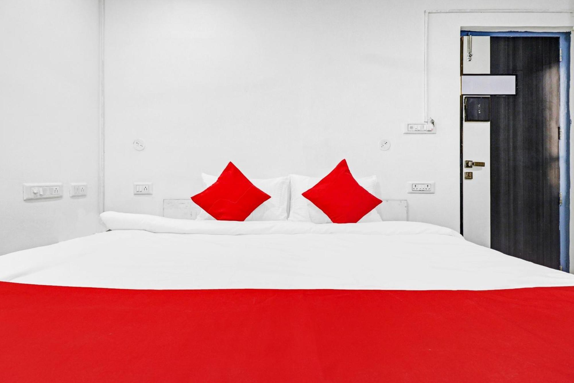 Oyo Maple In Hotel