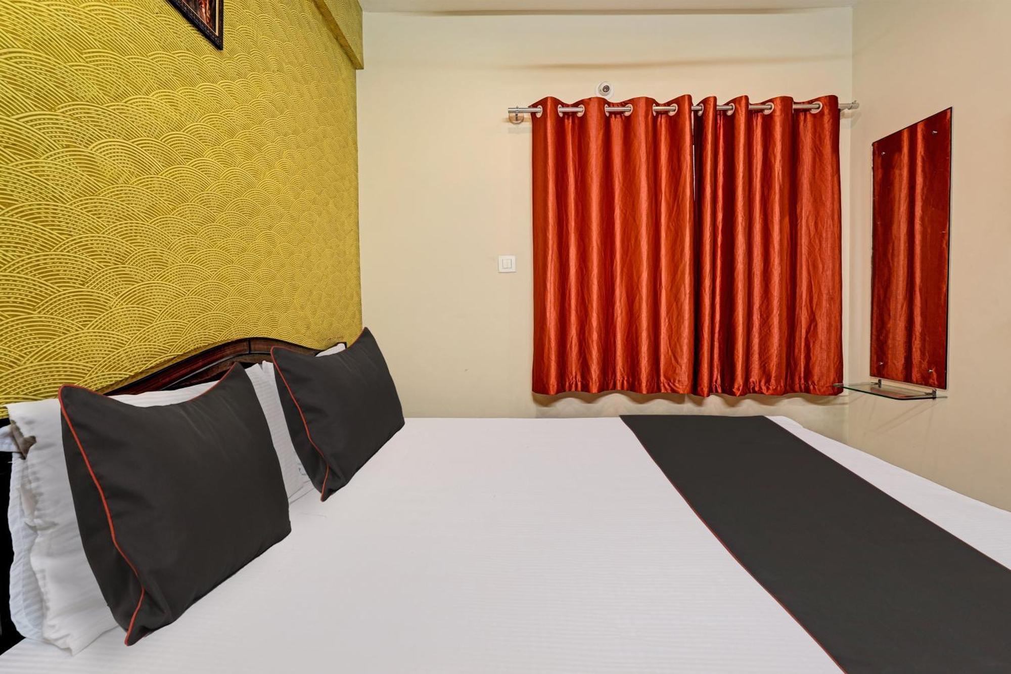 O Maruthi Residency