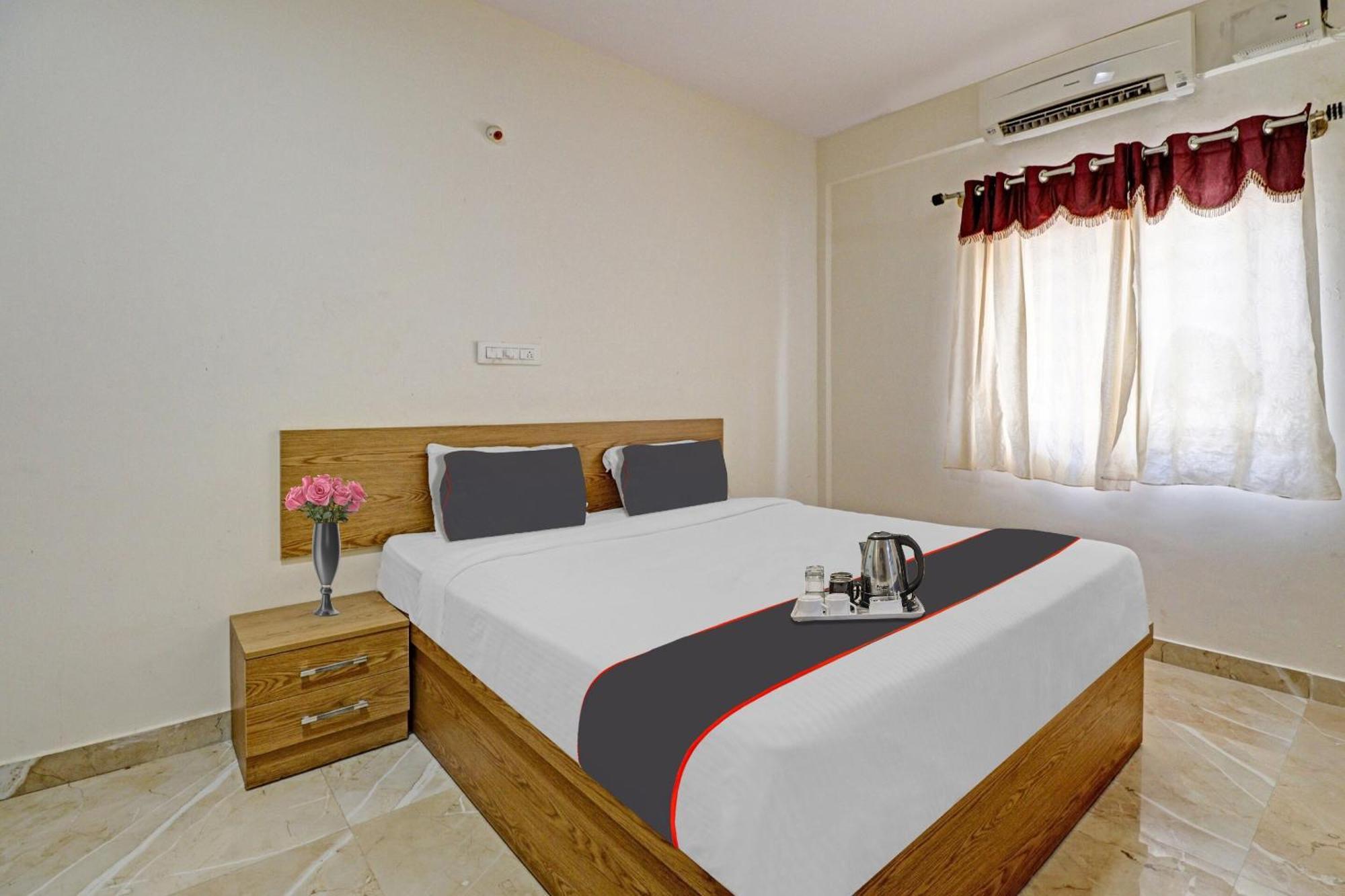 Flagship Sri Sai Comforts Hotel Bangalore