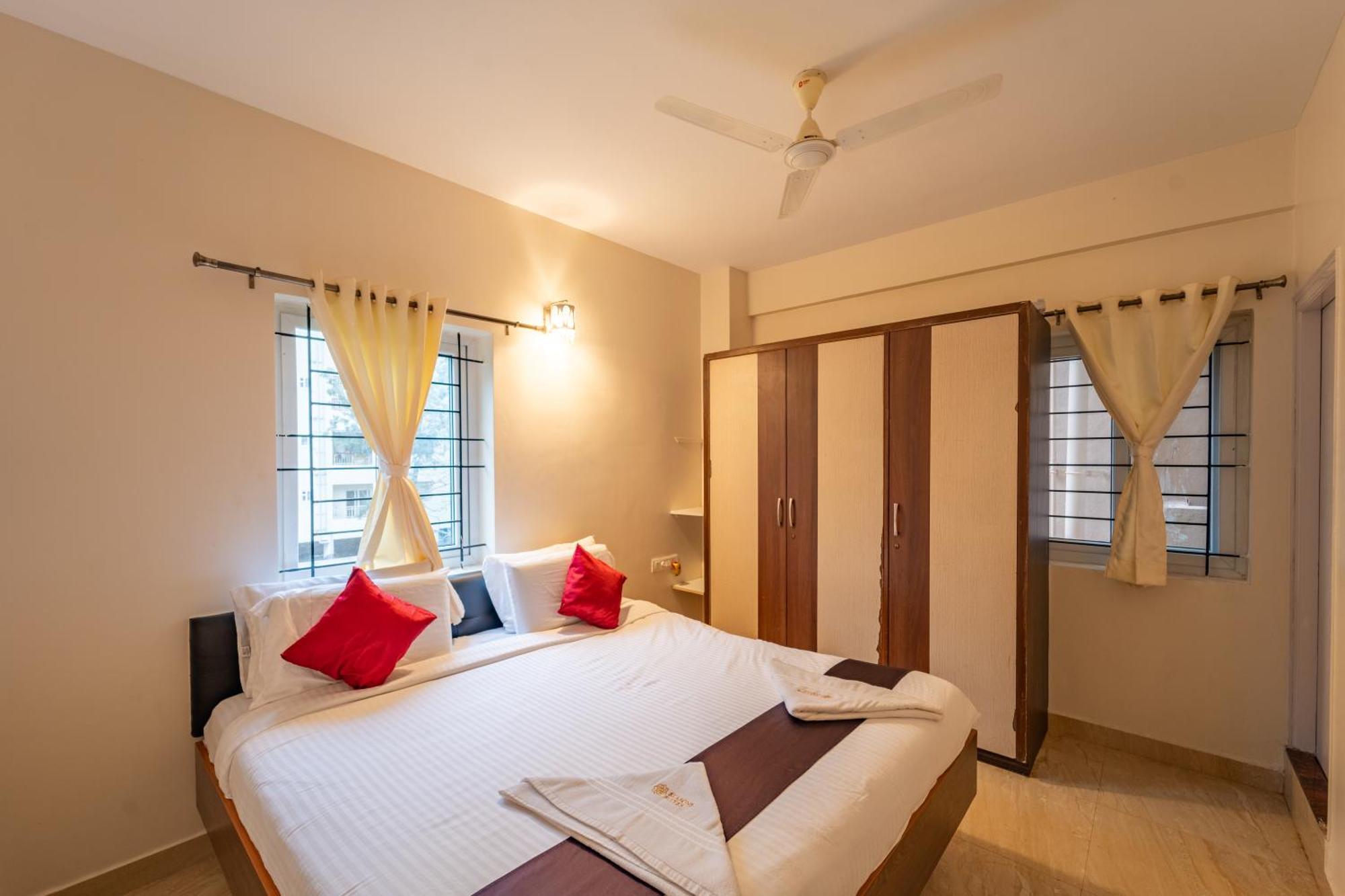 Seasons - Bommasandra Apartment