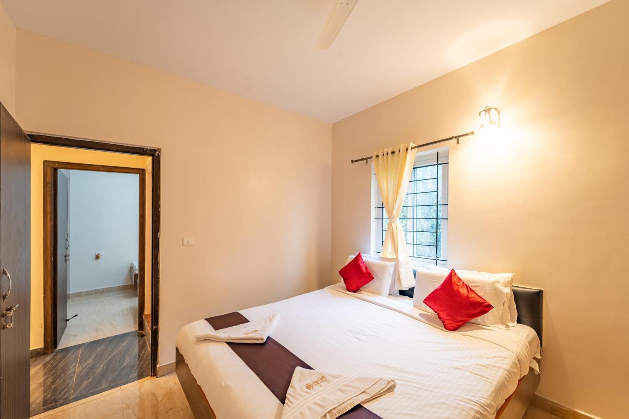 Seasons - Bommasandra Apartment *